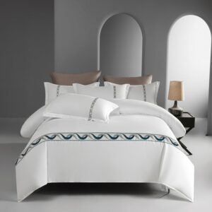 Hotel Bedding 4-Piece Set – 60s Cotton Sateen Sheets, Duvet Cover & Bed Sheet Set for Guesthouses, Hotels & Wholesale
